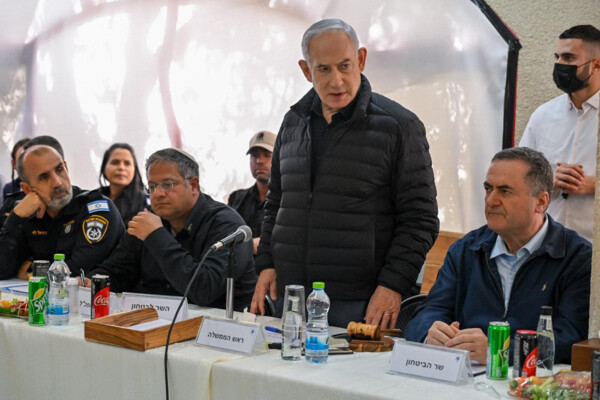 يديعوت: نتانياهو يؤجل اجتماع “الكابينت” وسط تقديرات ترجح قرب هجوم أميركي واسع على إيران