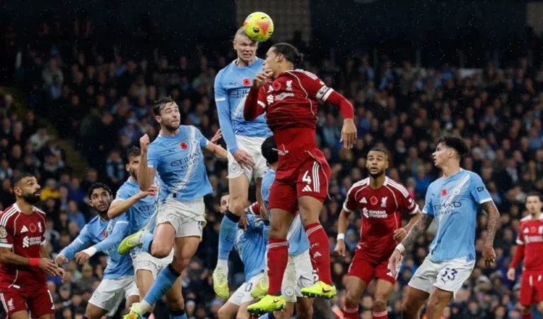 ليفربول يصطدم بمانشستر سيتي و«كلاسيكو» منتظر في فرنسا